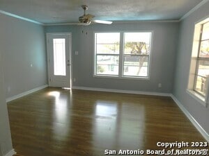 Building Photo - 417 E Huff Ave