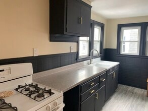 Building Photo - 108 Elmwood Ave