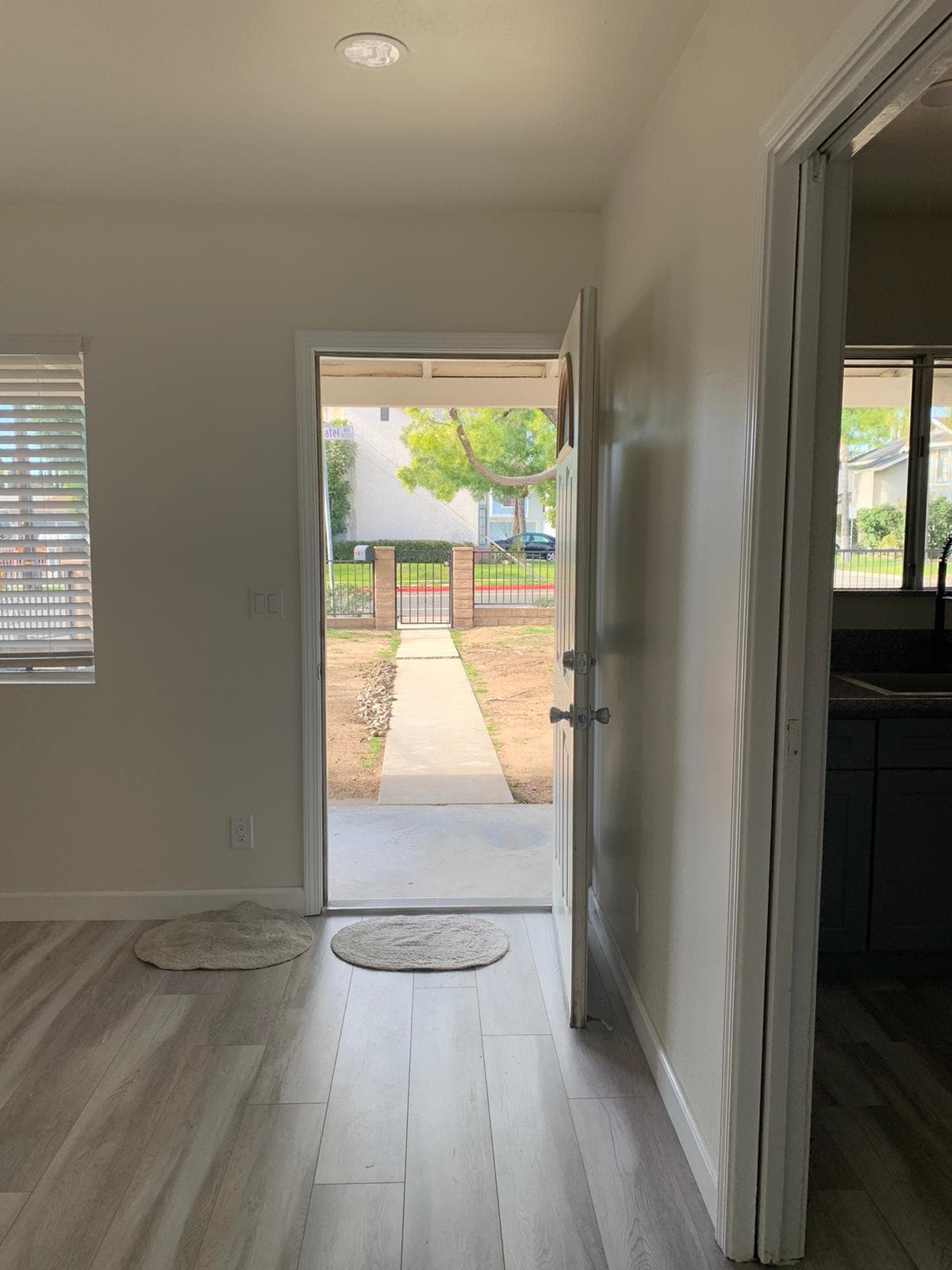 Building Photo - 4302 Muscatel Ave