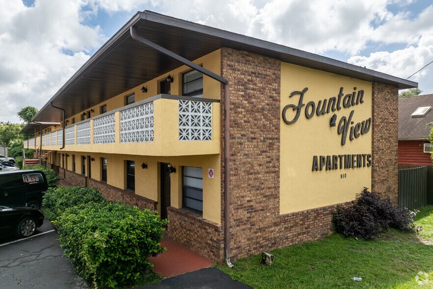 Primary Photo - Fountain View Apartments