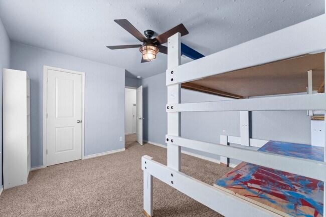 Building Photo - 18002 Sonora Brook Ln