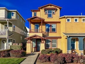 Building Photo - Two Bedroom South Napa Home