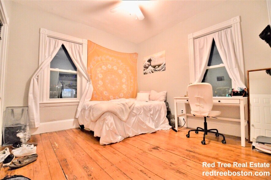 Unit 2 - 201 Hillside St