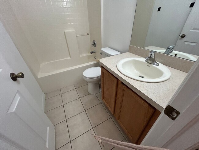 Building Photo - 3/2 home in  Hawks Preserve