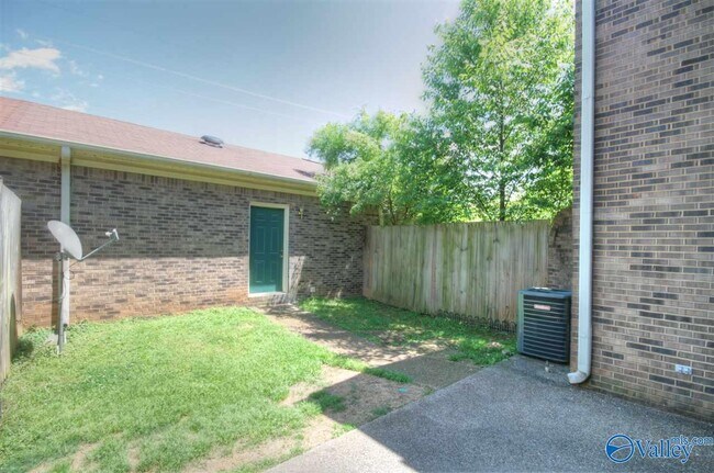 Building Photo - 134 Michli Rd