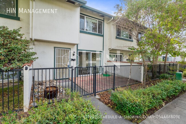 Building Photo - 4436 Viejo Way