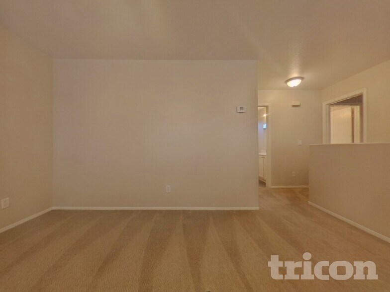 Building Photo - 22244 W Sonora St