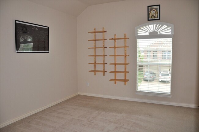 Building Photo - 1312 Valley Vista Dr