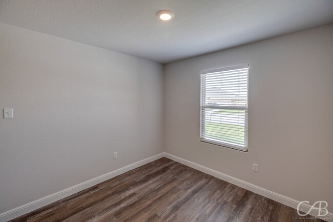 Building Photo - For Lease