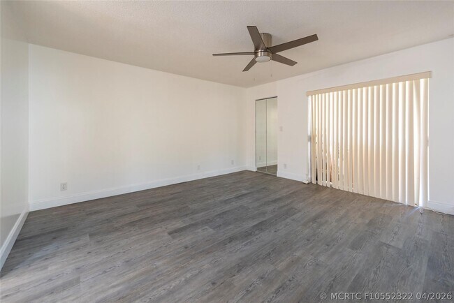 Building Photo - 6100 NW 44th St