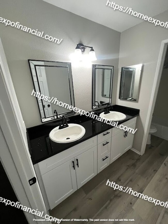 Building Photo - Nice Home For Rent