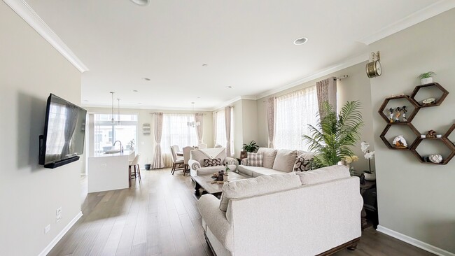 Building Photo - 30W001 Brayman Ct