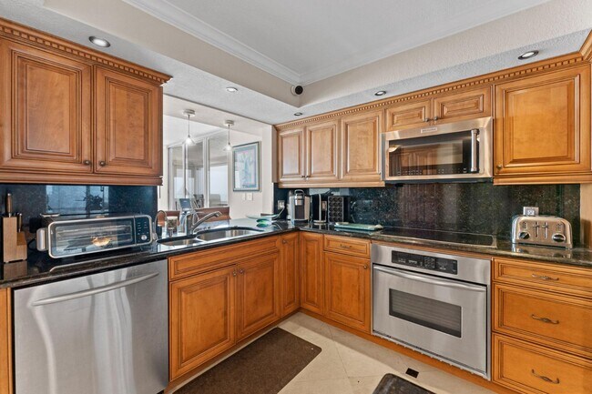 Building Photo - 17940 Gulf Blvd