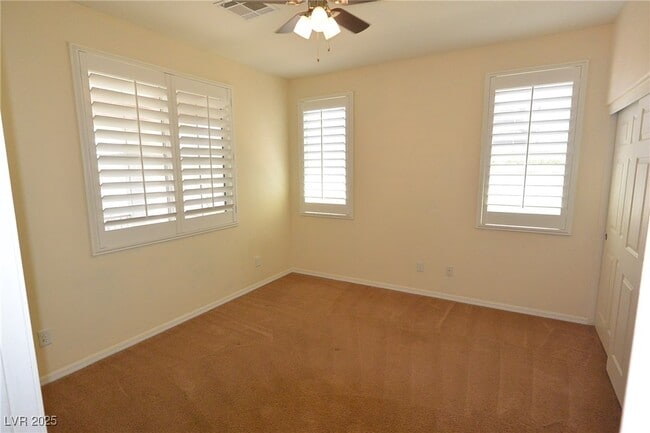 Building Photo - 983 Roseberry Dr