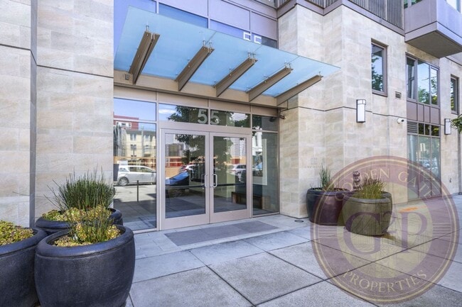 Building Photo - Hayes Valley - 2 BR, 2 BA Condo 947 Sq. Ft...