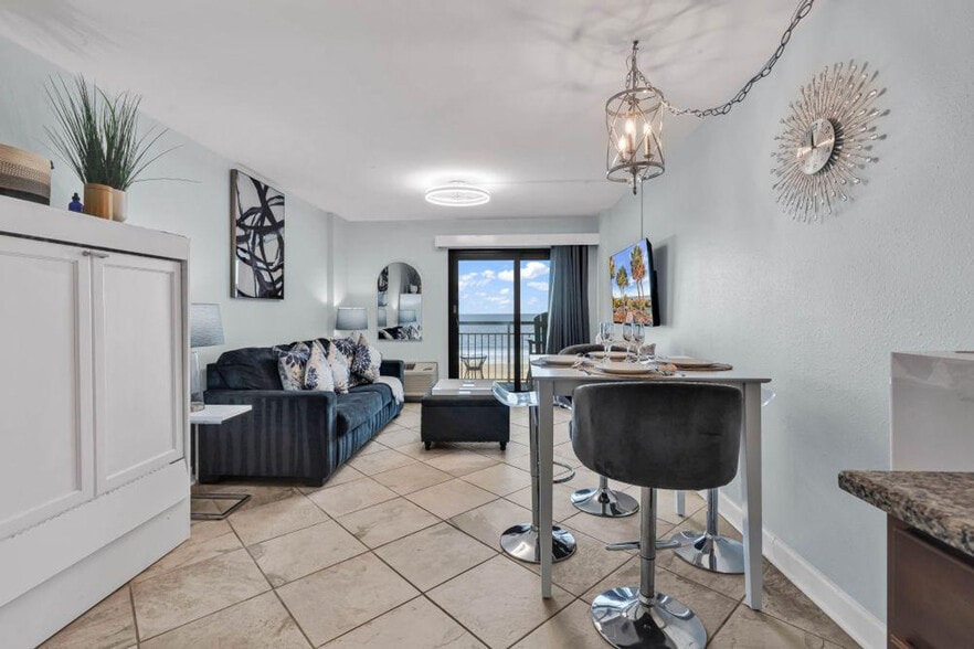 Building Photo - 2001 S Ocean Blvd