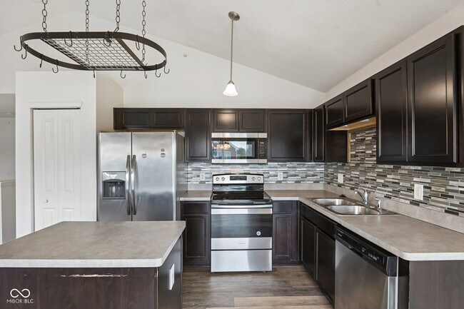 Building Photo - 12035 Zircon Ln