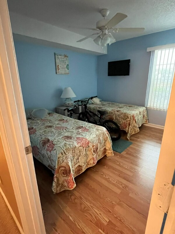 Building Photo - 2226 Huntingdon Dr