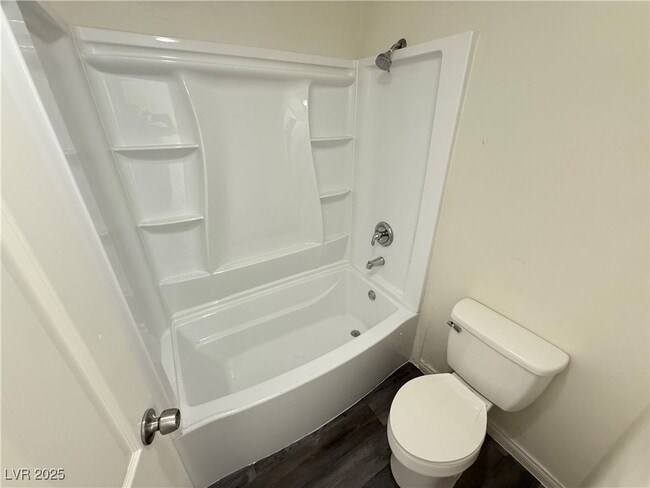 Building Photo - 5165 Gray Ln