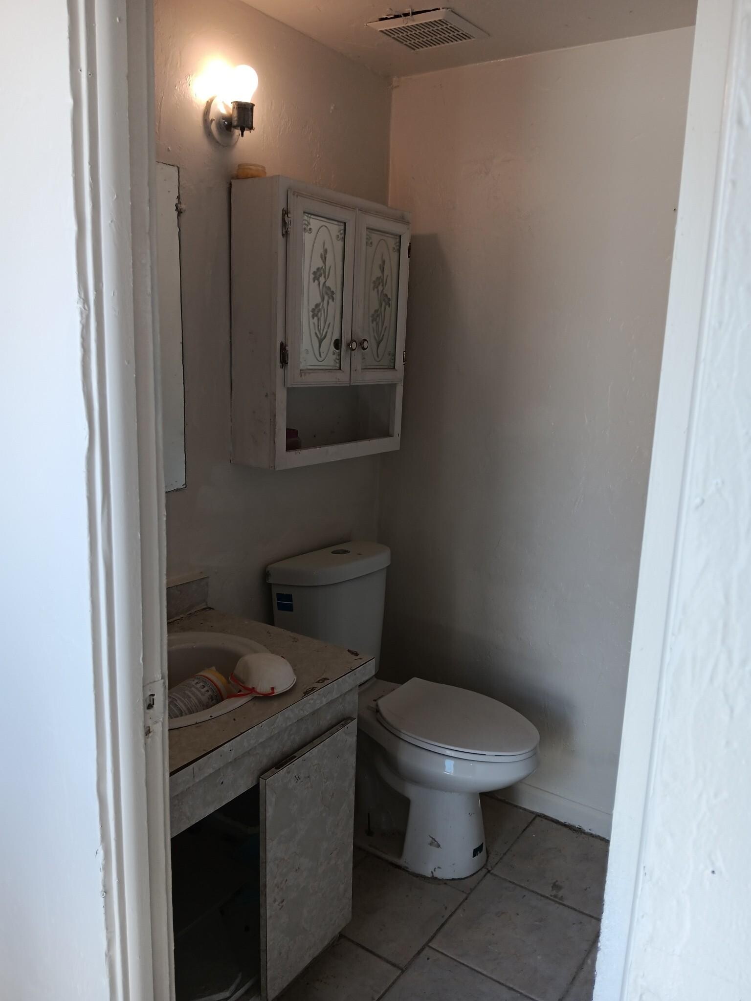 Building Photo - 538 State St