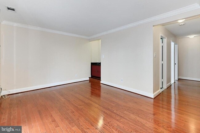 Building Photo - 9630 Sutton Green Ct