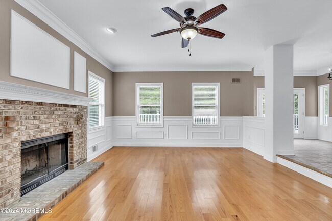 Building Photo - 1562 Priscilla Ct