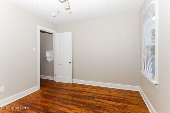 Building Photo - 4313 Hale Ave