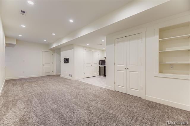 Building Photo - 539 S Upham St