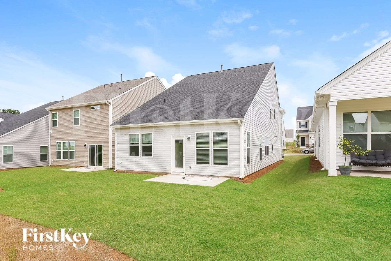 Building Photo - 619 Goldburn Wy