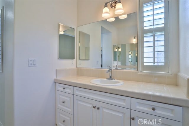 Building Photo - 59 Pathway