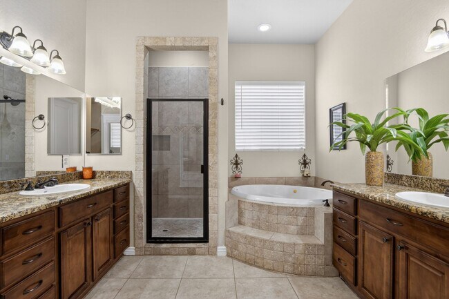 Building Photo - Luxury Meets Country Charm: Custom 5BR Home on Acreage in San Tan Valley