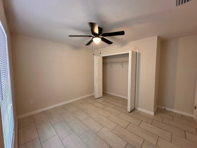 Building Photo - 314 NW 7th Pl