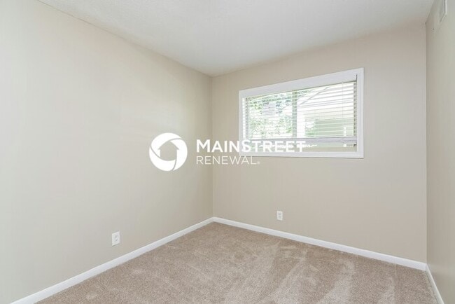 Building Photo - 3 Bedroom Pet-Friendly Home in Memphis, TN with Main Street Renewal