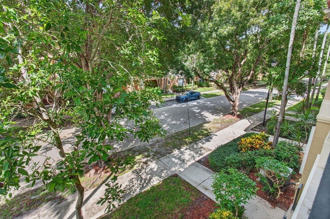 Building Photo - 4582 Danson Way