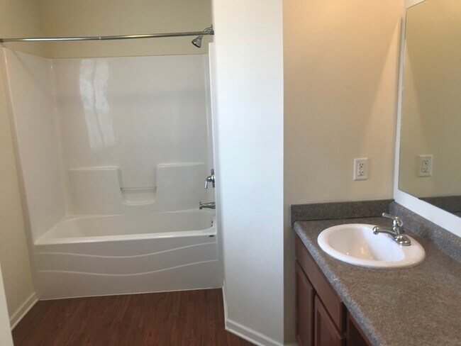 Building Photo - 8105 Whistlewood Dr