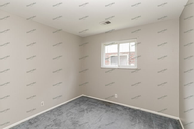 Building Photo - 2974 Libra Ln