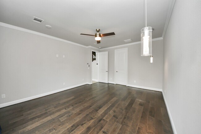 Building Photo - 1110 Honey Rose Ct