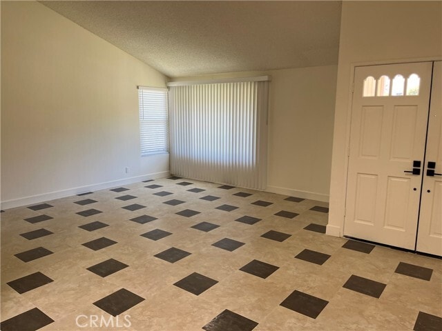 Building Photo - 320 Woodruff Dr