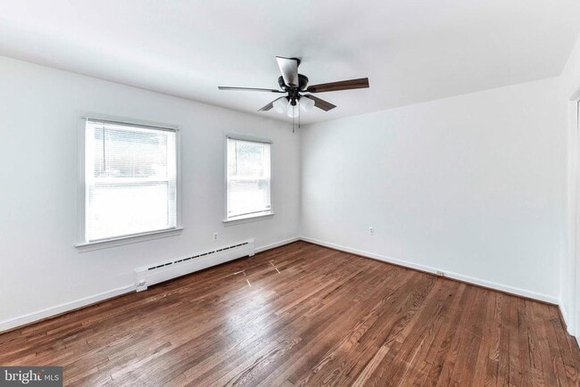 Building Photo - 130 S 29th St