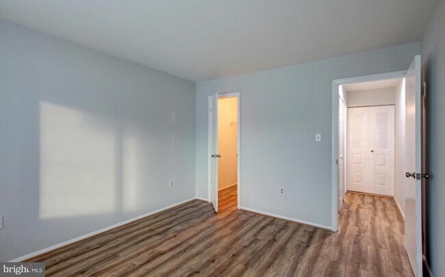 Building Photo - 5351 Smooth Meadow Way