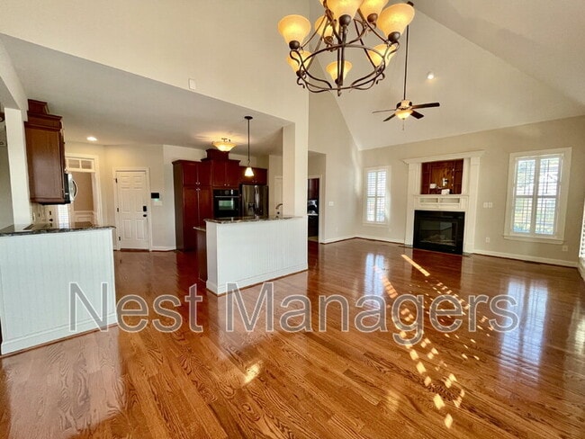 Building Photo - 2905 Deep Channel Ct