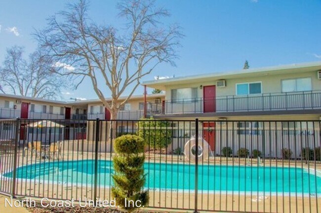 Building Photo - 8327 Fair Oaks Blvd