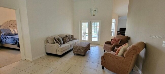 Building Photo - 4265 E Amsterdam St