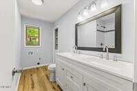 Building Photo - 1820 Brook Hollow Rd