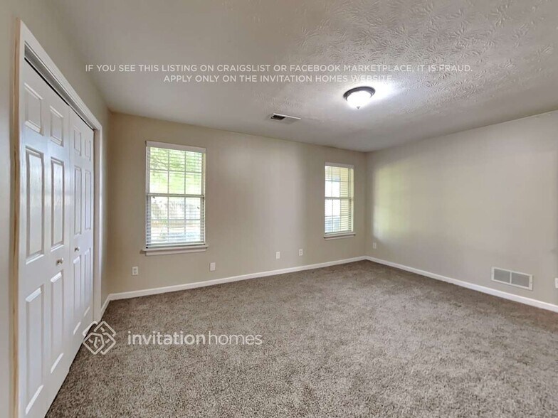Building Photo - 2715 Burnstone Run