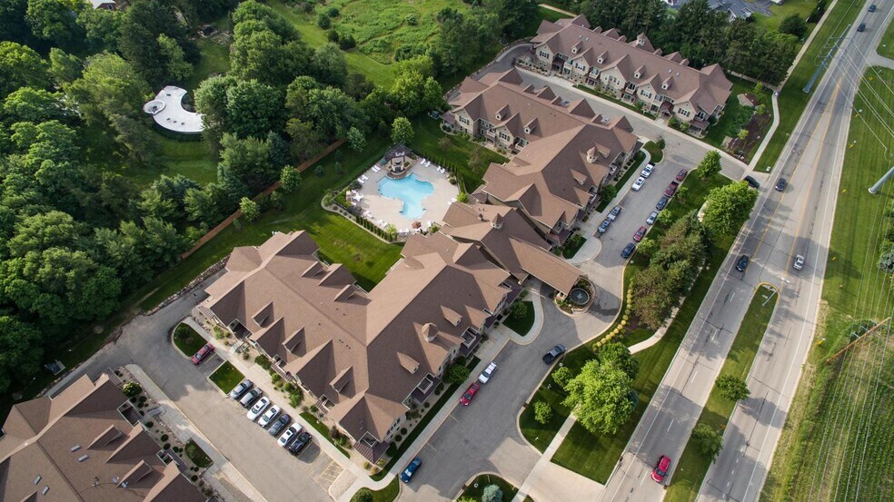 Building Photo - 653 N Pleasant View Rd
