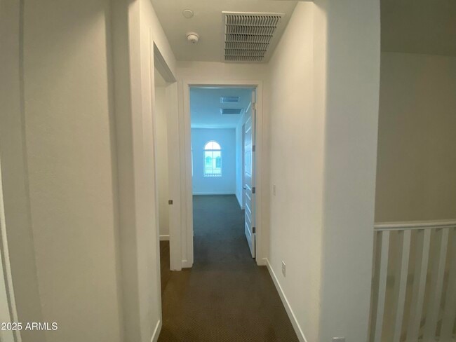 Building Photo - 4077 S Sabrina Dr
