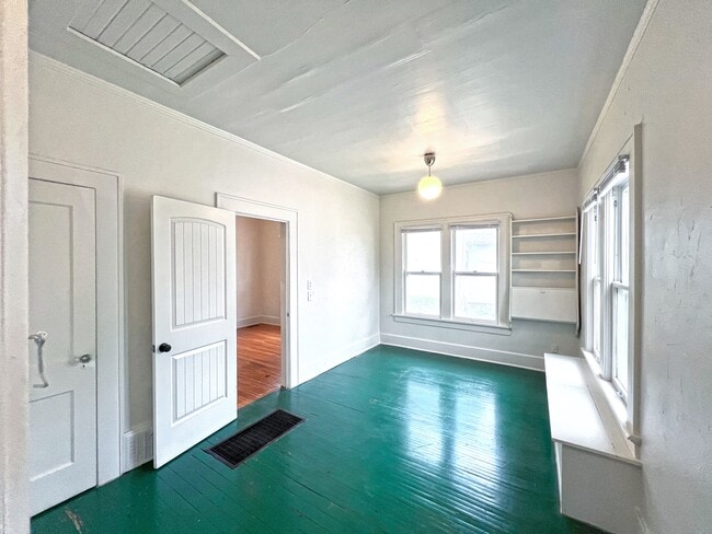 Bedroom 3 - 1418 South Elwood Avenue