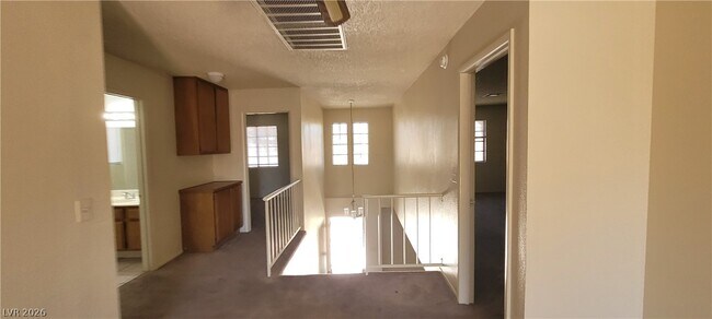 Building Photo - 2813 Cacto Ct