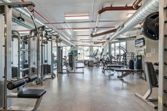 Building Photo - 3029 NE 188th St